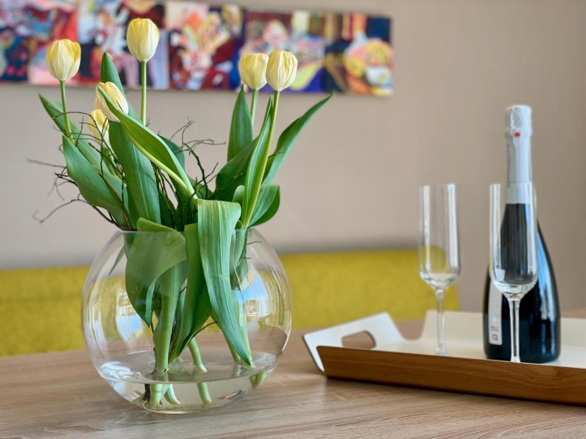 Appartements Gaestehaus Gallob Velden am Woerthersee Luaran gambar
