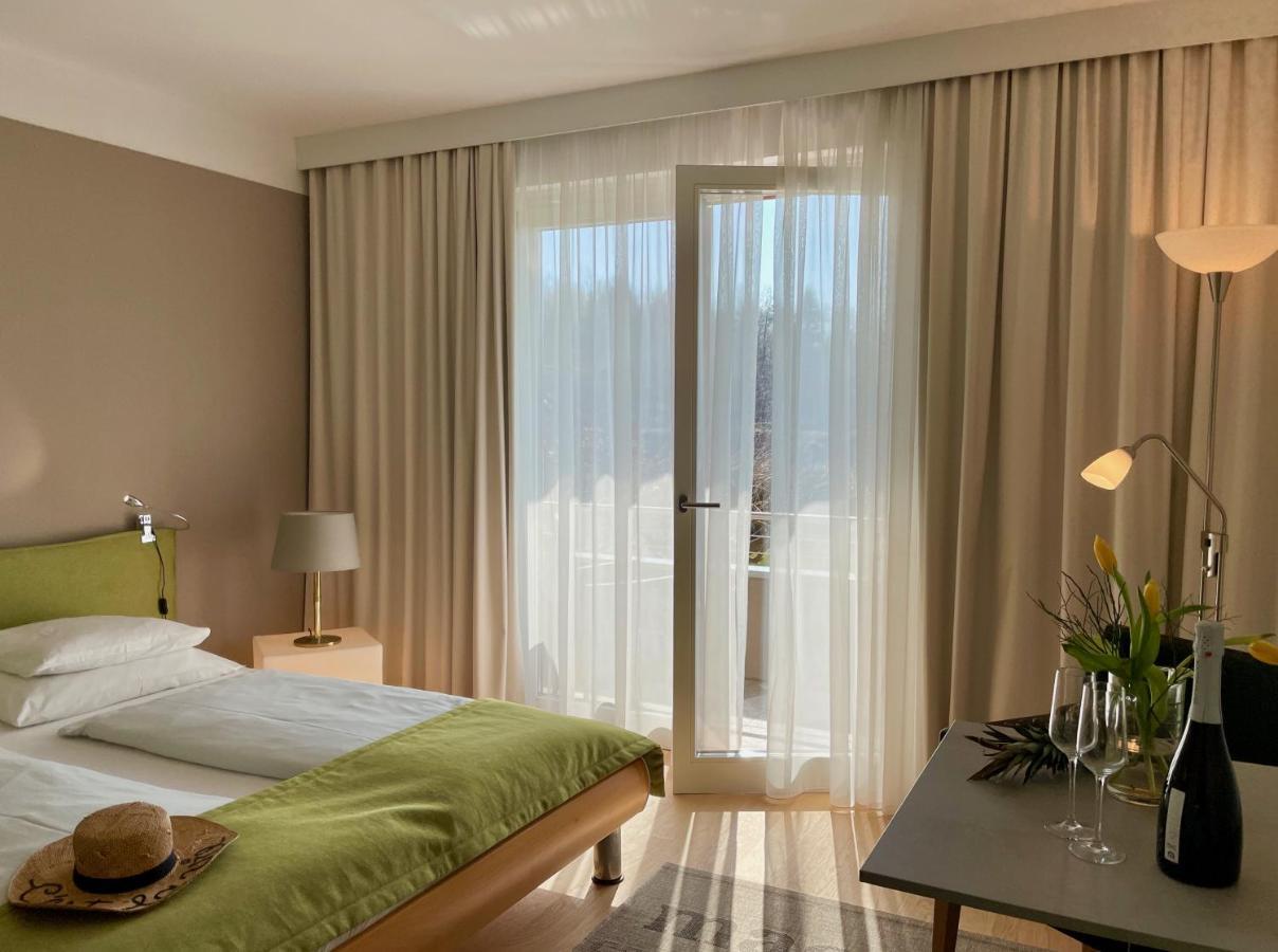 Appartements Gaestehaus Gallob Velden am Woerthersee Luaran gambar